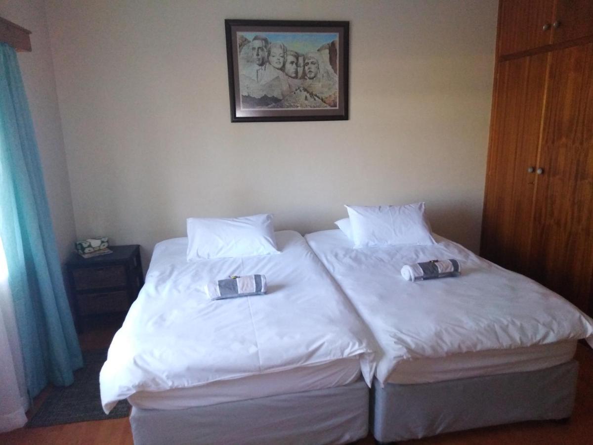 Xenia Bed & Breakfast Windhoek Exterior foto