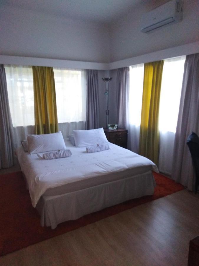 Xenia Bed & Breakfast Windhoek Exterior foto